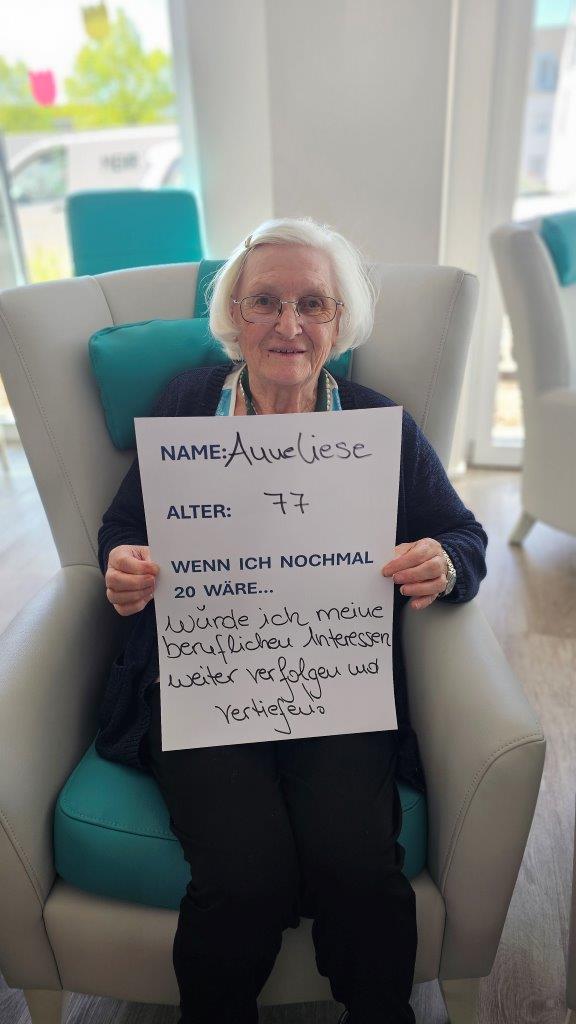 Anneliese, 77, würde ihre beruflichen Interessen verfolgen