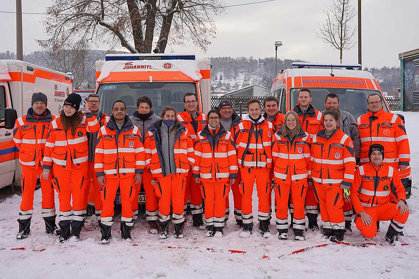 Gruppenfoto des Teams der Johanniter aus Darmstadt-Dieburg, die bei Getting Tough den Sanitätsdienst unterstützt haben