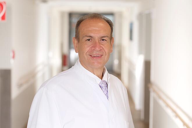 Dr. Christian Paul - Chefarzt Orthopädie und Unfallchirurgie im Waldkrankenhaus Bonn
